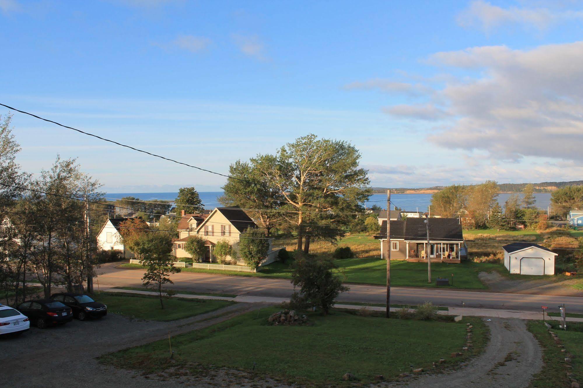 The Fiddle And The Sea Bed And Breakfast Port Hood Екстериор снимка