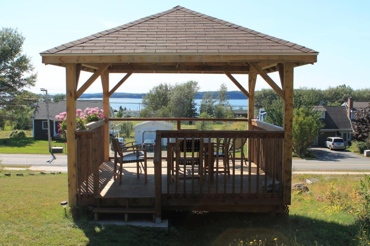 The Fiddle And The Sea Bed And Breakfast Port Hood Екстериор снимка