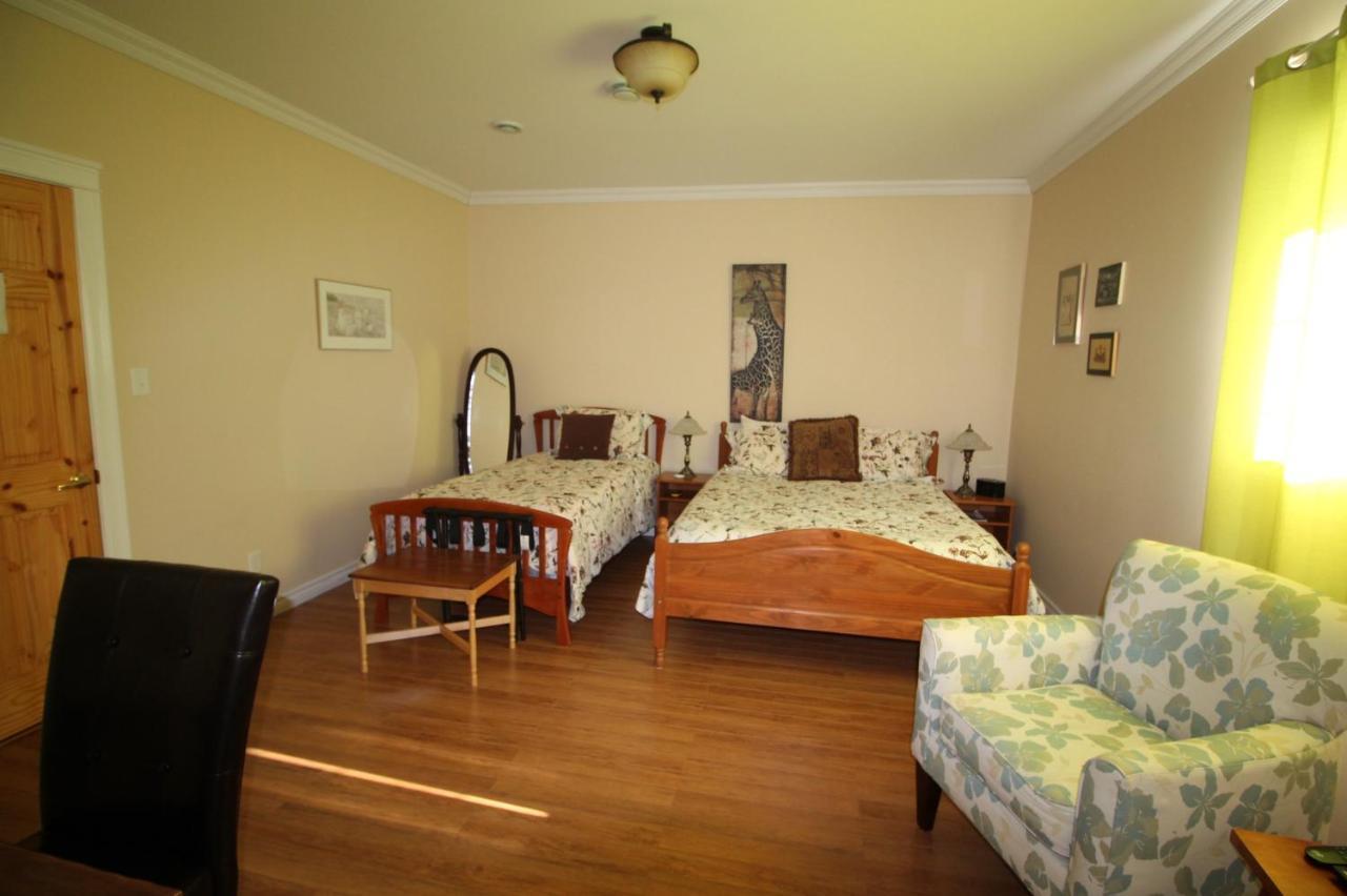The Fiddle And The Sea Bed And Breakfast Port Hood Екстериор снимка