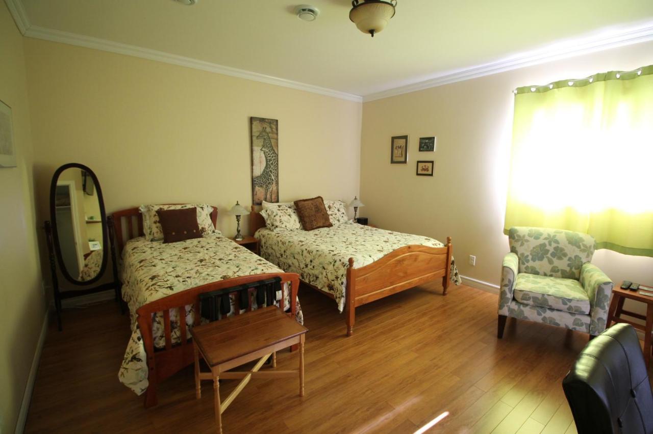 The Fiddle And The Sea Bed And Breakfast Port Hood Екстериор снимка